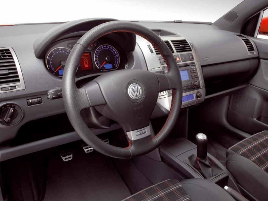  Volkswagen Polo GTi 2006 года  (фото 2 из 66)